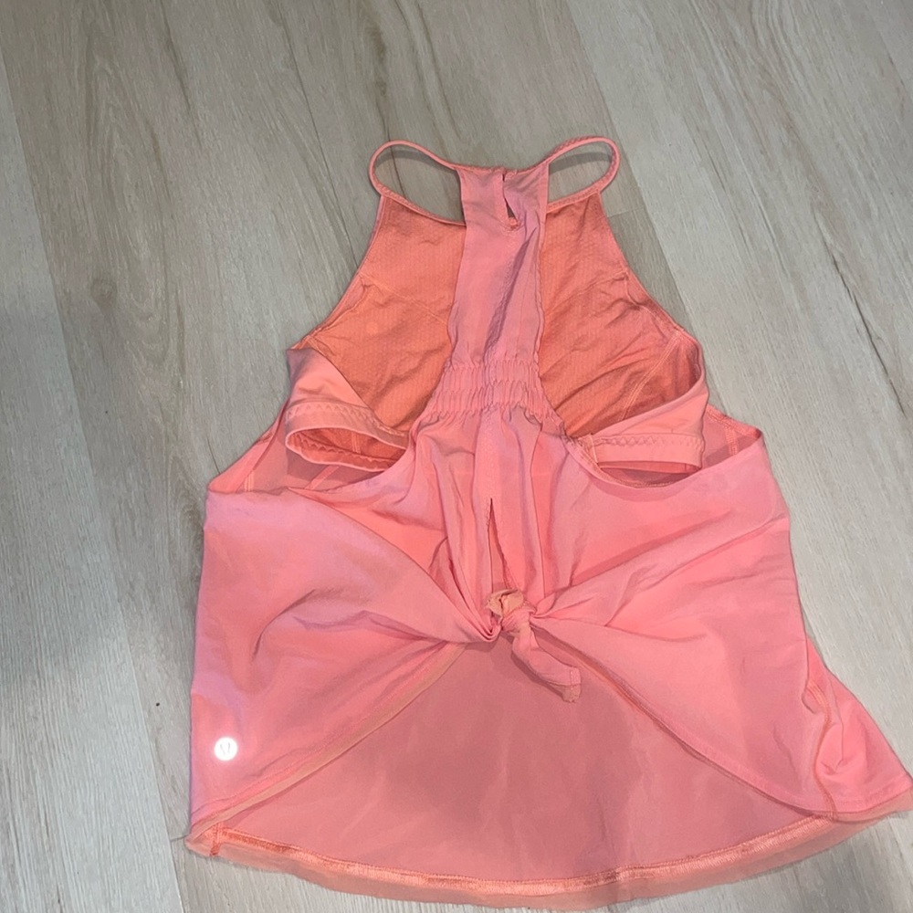 Lululemon high neck line, open back tank top with built in sports bra